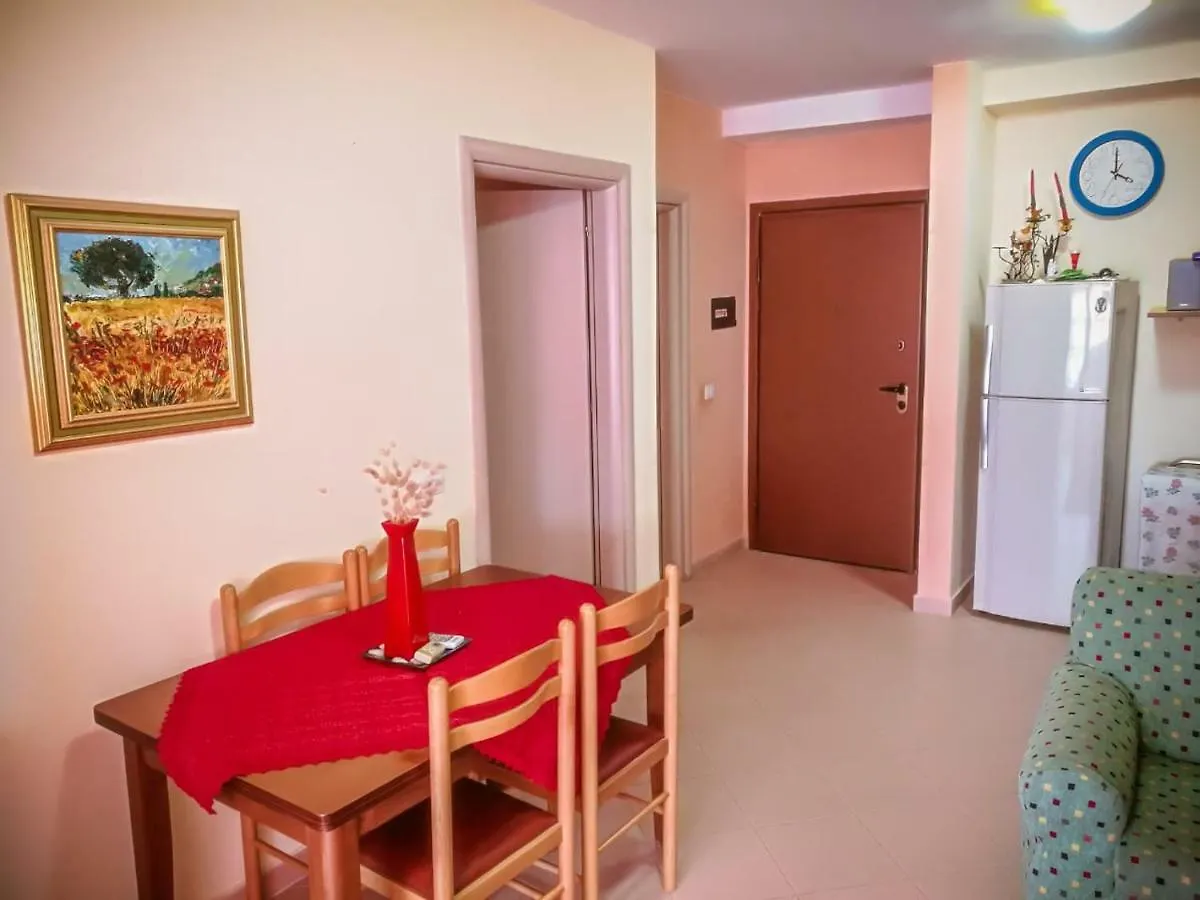 Nada Seaview Apartment Shëngjin アルバニア
